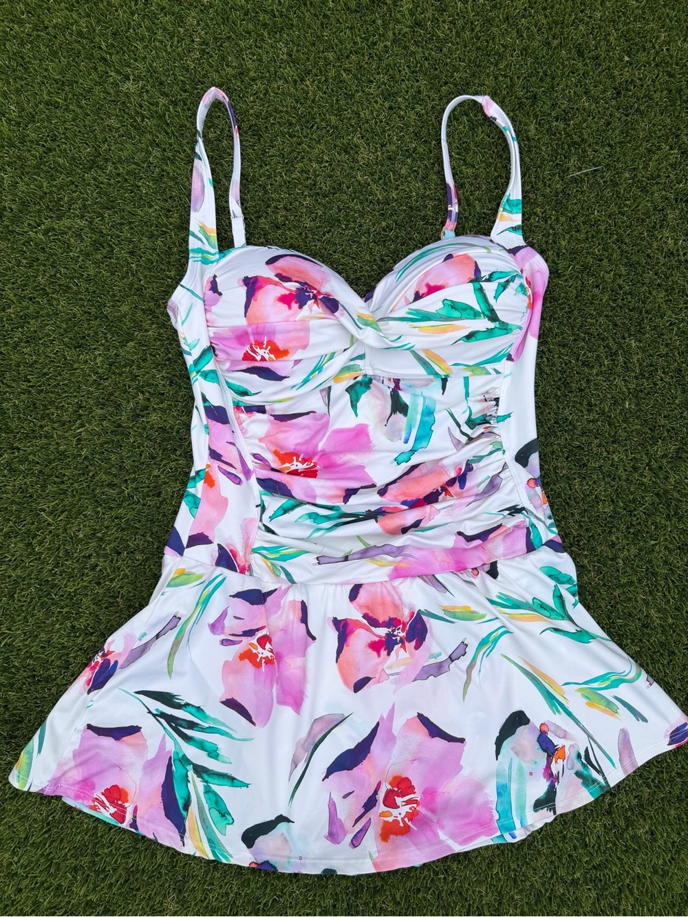 Liz Claiborne Watercolor Floral Swim Dress  Size M-L like new without tags